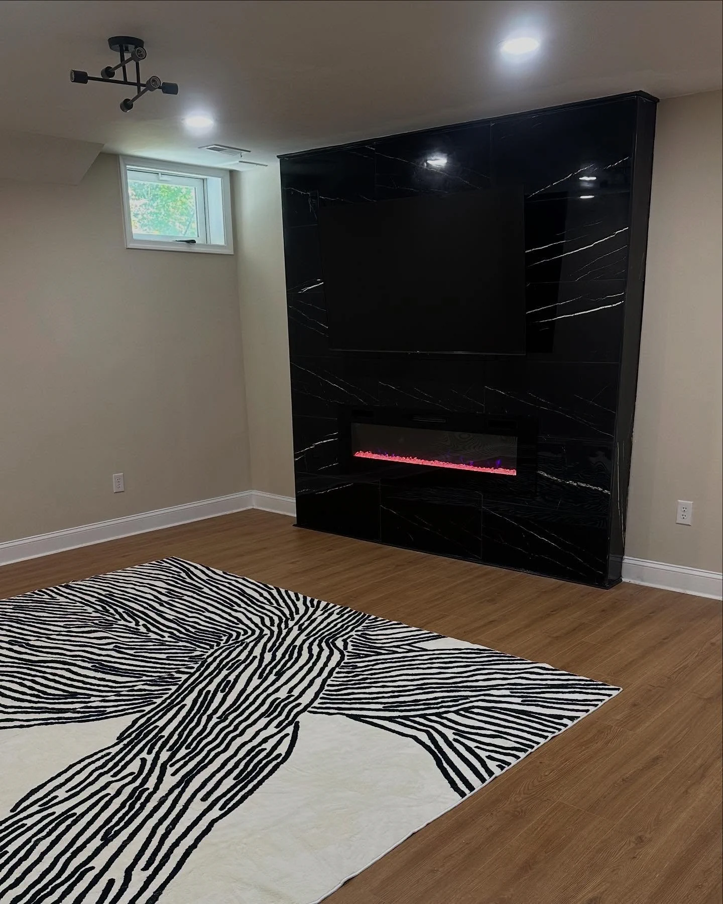 Custom home interior addition and renovation in Maryland